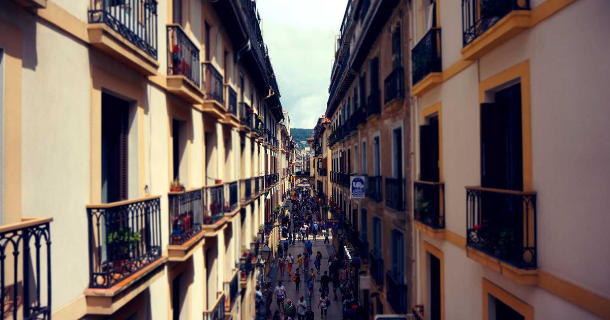 Featured: Edge AI Is Moving Machine Learning to Your Phone: What 8 Months Running TensorFlow Lite Models Offline Taught Me About Latency and Privacy